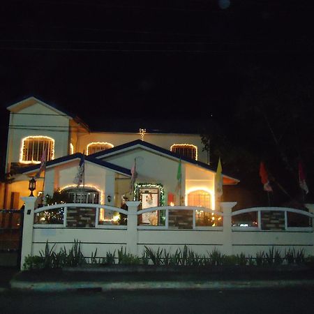 Donsol Aguluz Homestay מראה חיצוני תמונה