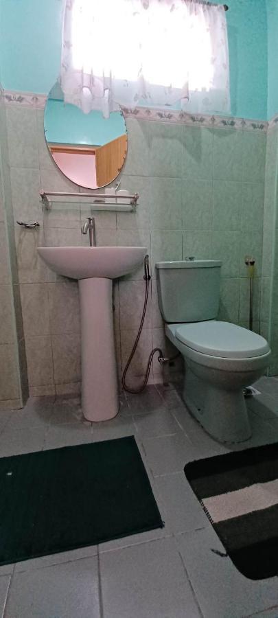 Donsol Aguluz Homestay מראה חיצוני תמונה
